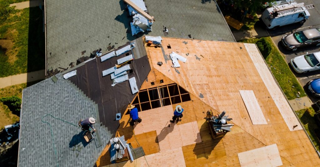 How To Prepare Your Home For a Roof Replacement